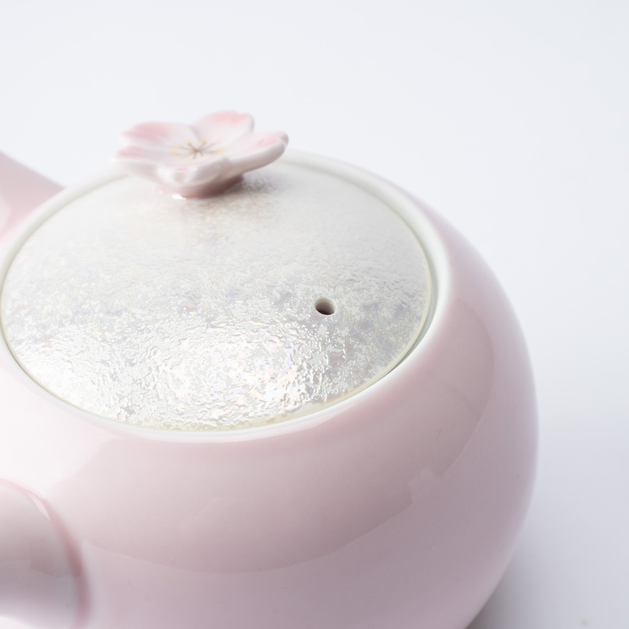 Tasei Kiln Lustrous Sakura Pink Arita Ware Japanese Teapot - MUSUBI KILN - Quality Japanese Tableware and Gift