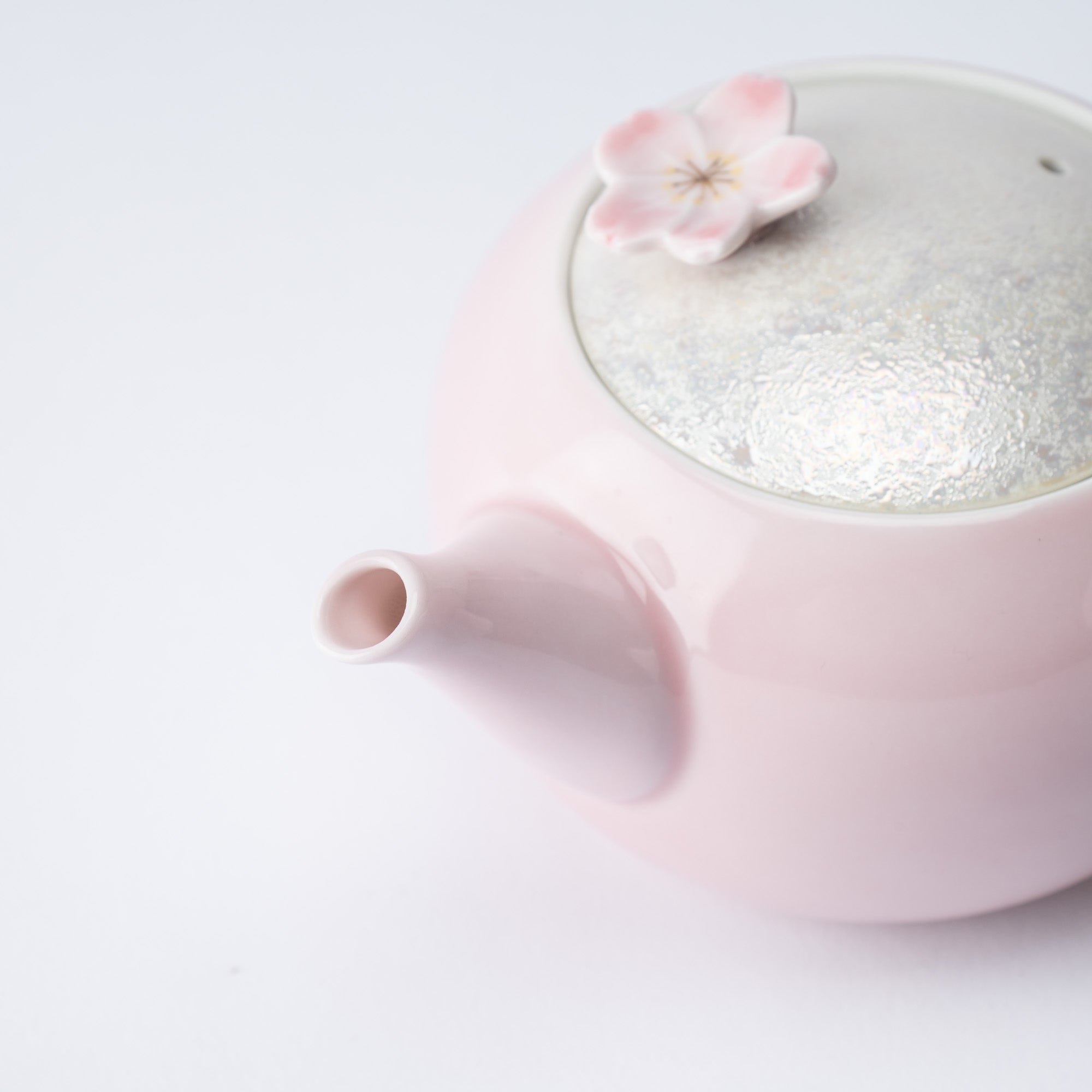 Tasei Kiln Lustrous Sakura Pink Arita Ware Japanese Teapot - MUSUBI KILN - Quality Japanese Tableware and Gift