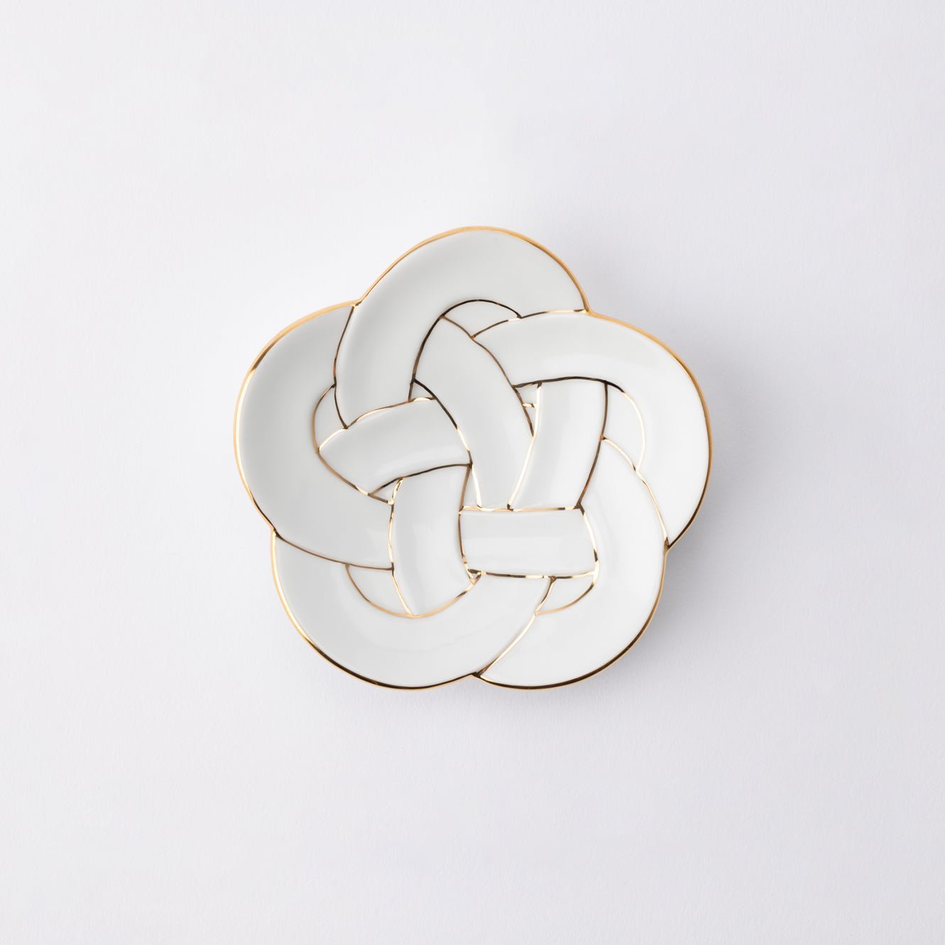 Tasei Kiln Plum Blossom Knot Arita Sauce Plate - MUSUBI KILN - Quality Japanese Tableware and Gift