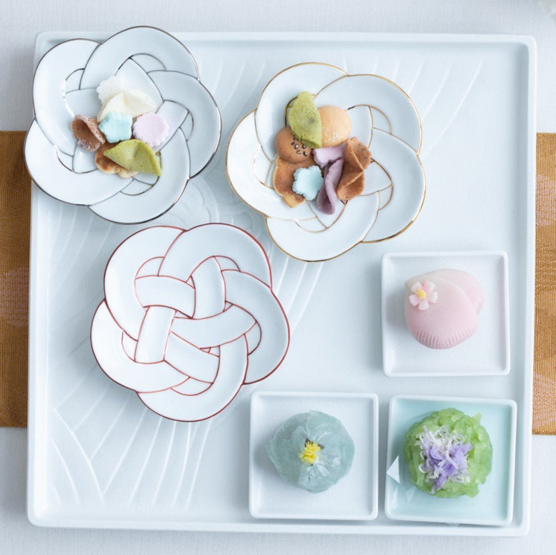 Tasei Kiln Plum Blossom Knot Arita Sauce Plate - MUSUBI KILN - Quality Japanese Tableware and Gift