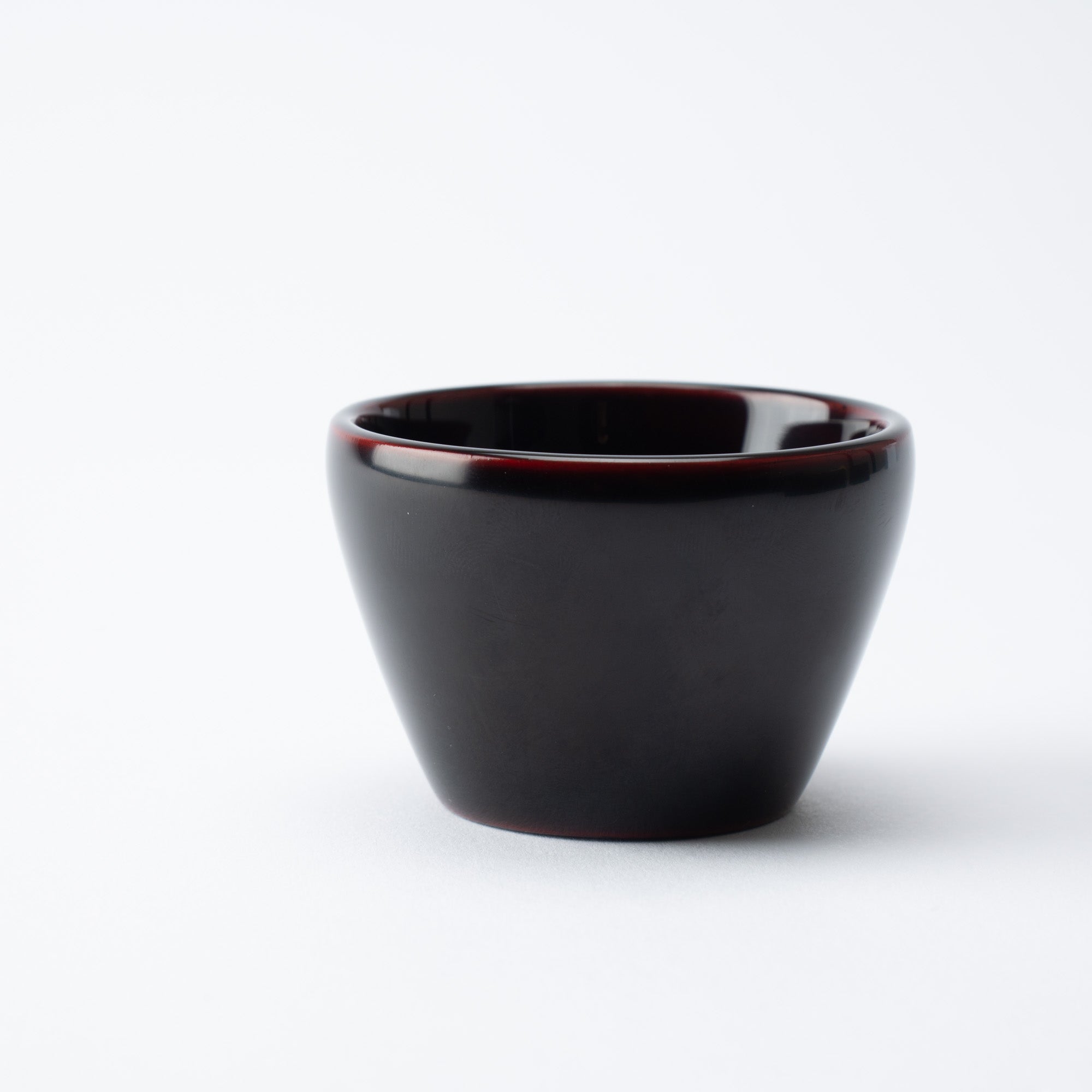 Taya Shikkiten Swimming Pufferfish Wajima Lacquerware Guinomi Sake Cup - MUSUBI KILN - Quality Japanese Tableware and Gift