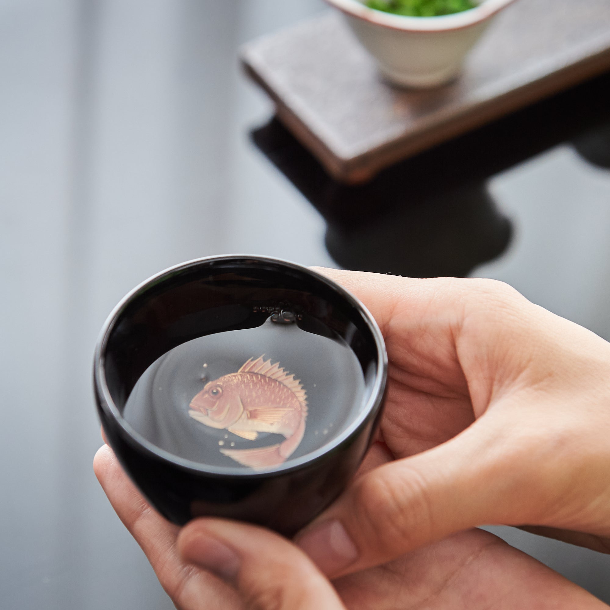 Taya Shikkiten Swimming Red Sea Bream Wajima Lacquerware Guinomi Sake Cup - MUSUBI KILN - Quality Japanese Tableware and Gift