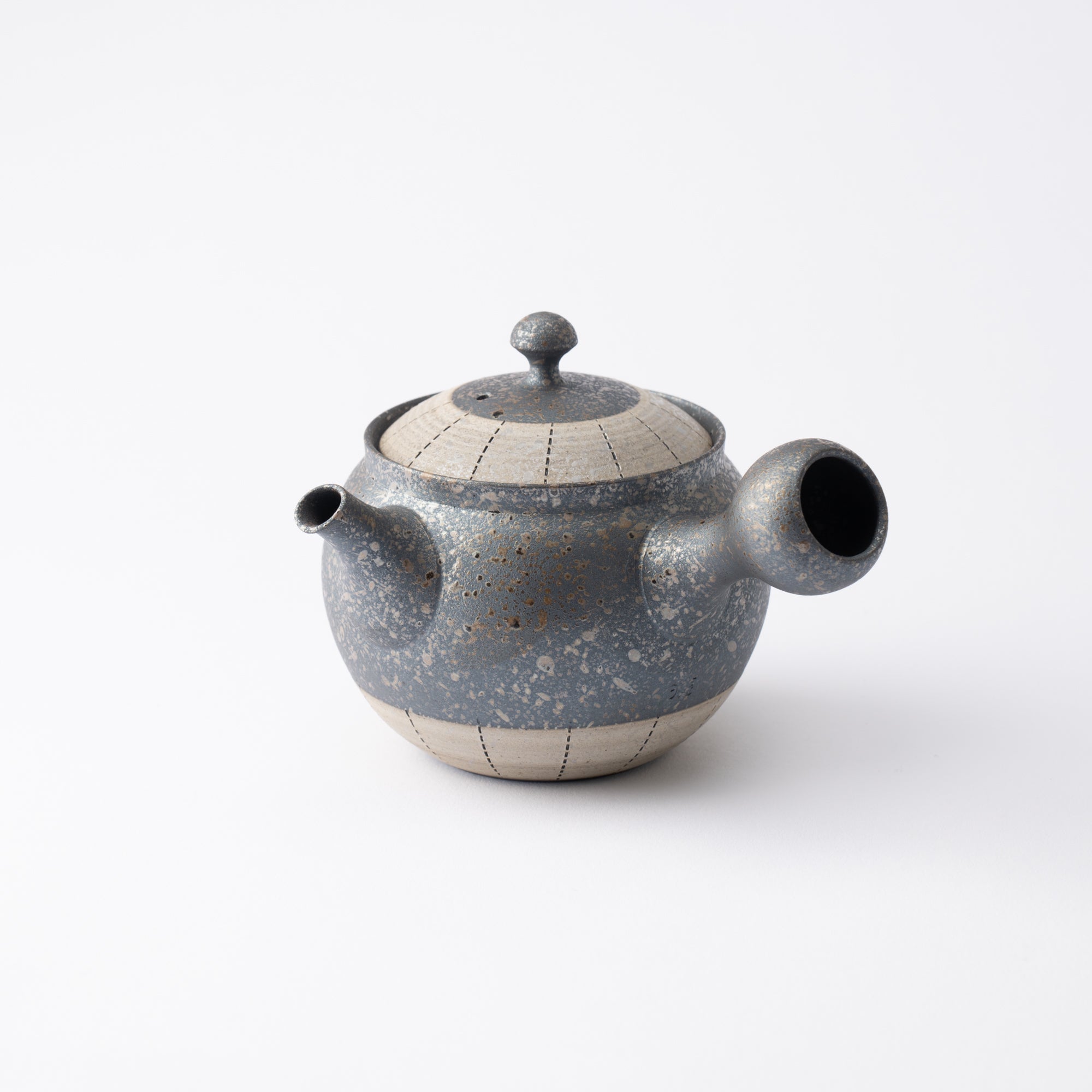 Tokuta Rourette Tokoname Japanese Teapot Set 8.5oz(250ml) - Sasame and Ceramesh - MUSUBI KILN - Quality Japanese Tableware and Gift