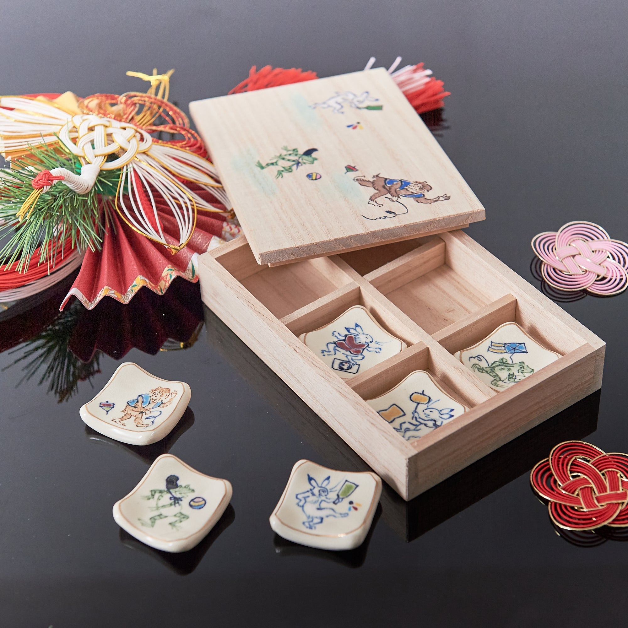 Tosen Kiln New Year Kiyomizu Ware Chopstick Rest Set - MUSUBI KILN - Quality Japanese Tableware and Gift