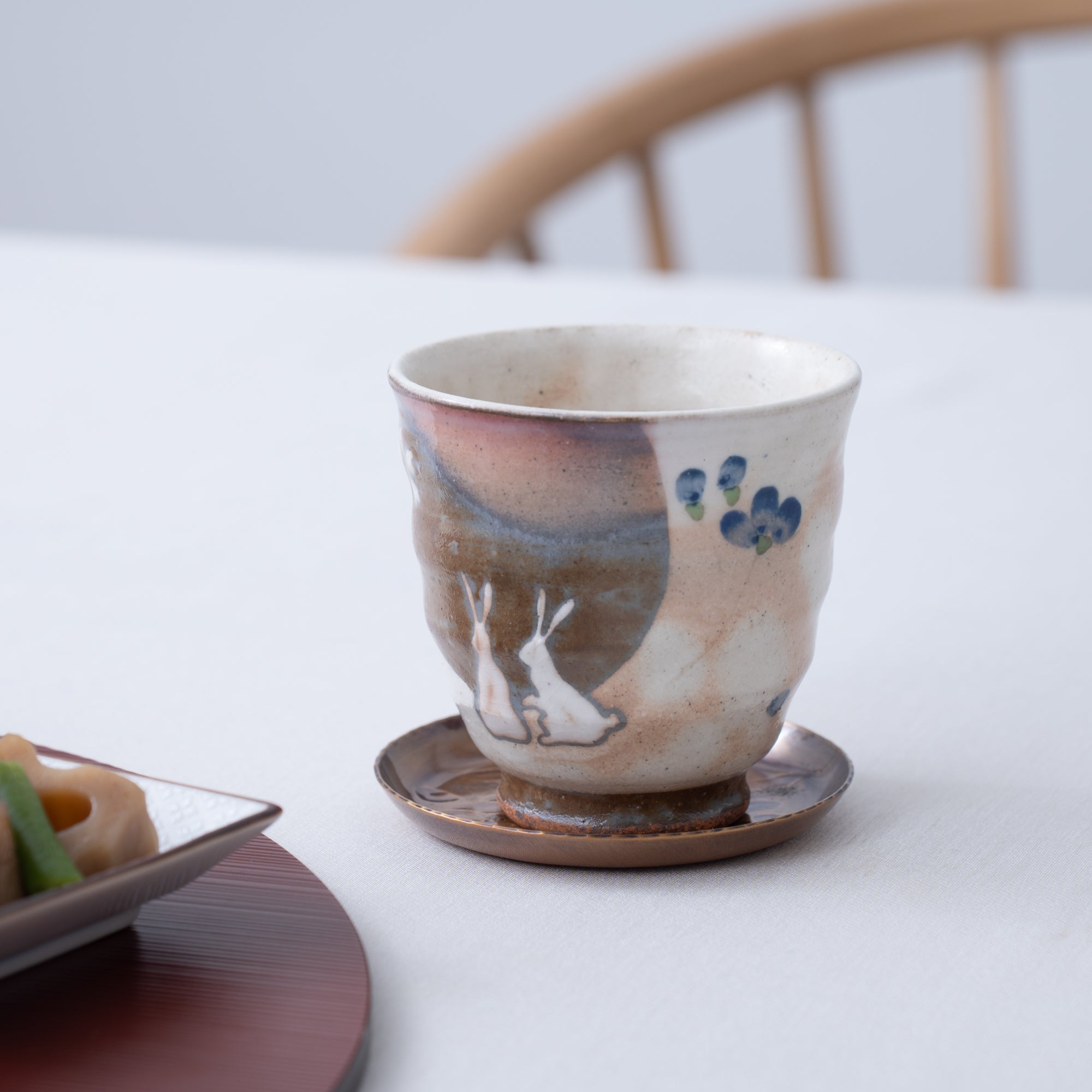 Tougen Kiln Rabbit Hasami Yunomi Japanese Teacup - MUSUBI KILN - Quality Japanese Tableware and Gift