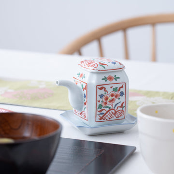 Touzan Kiln Nishiki Banreki Arita Ware Soy Sauce Dispenser and Saucer Set