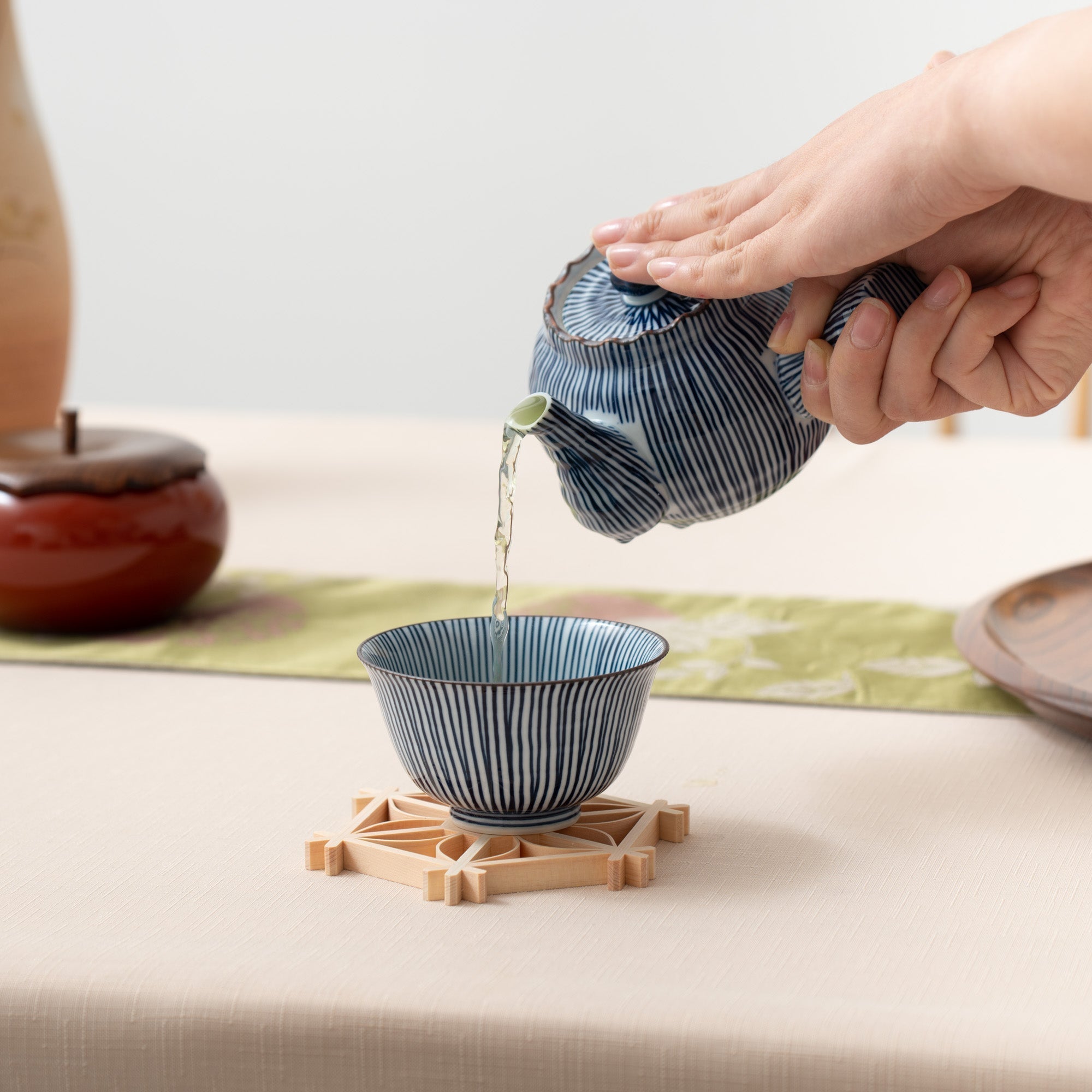 Toyoda Woodcraft Kanuma Kumiko Coaster Set With Stand - MUSUBI KILN - Quality Japanese Tableware and Gift