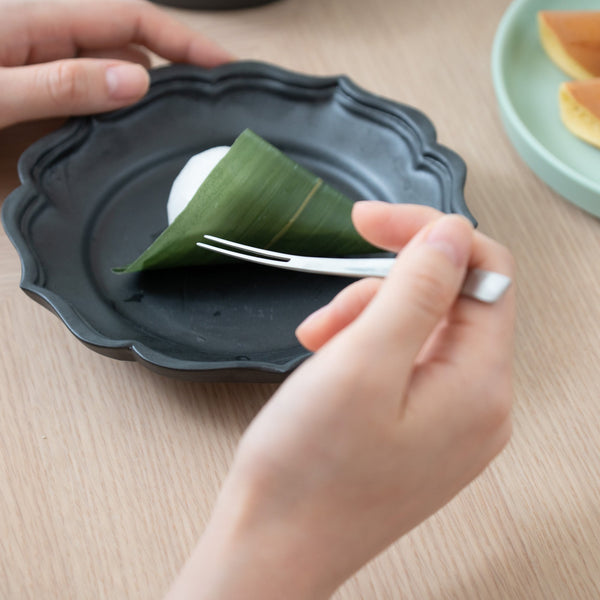 Tsubame URBAN Matte Finish Fruit Fork - MUSUBI KILN - Quality Japanese Tableware and Gift