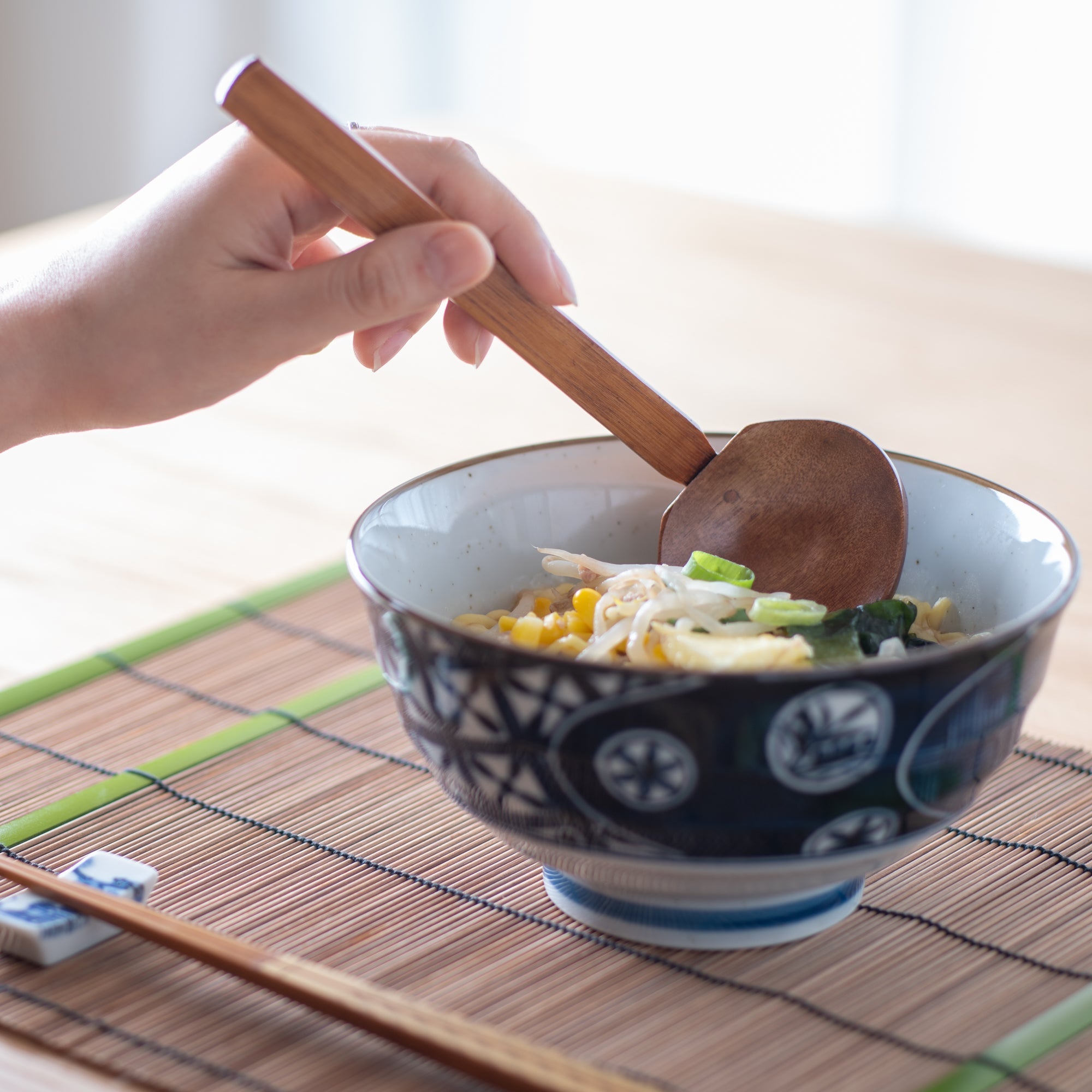 Turtle Shell Pattern Yamanaka Lacquerware Ramen Spoon - MUSUBI KILN - Quality Japanese Tableware and Gift