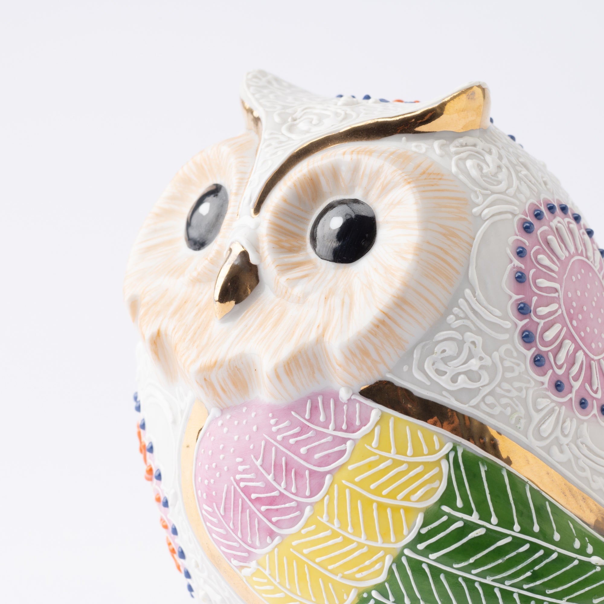 White Fine Drawing Kutani Owl Figurine - MUSUBI KILN - Quality Japanese Tableware and Gift