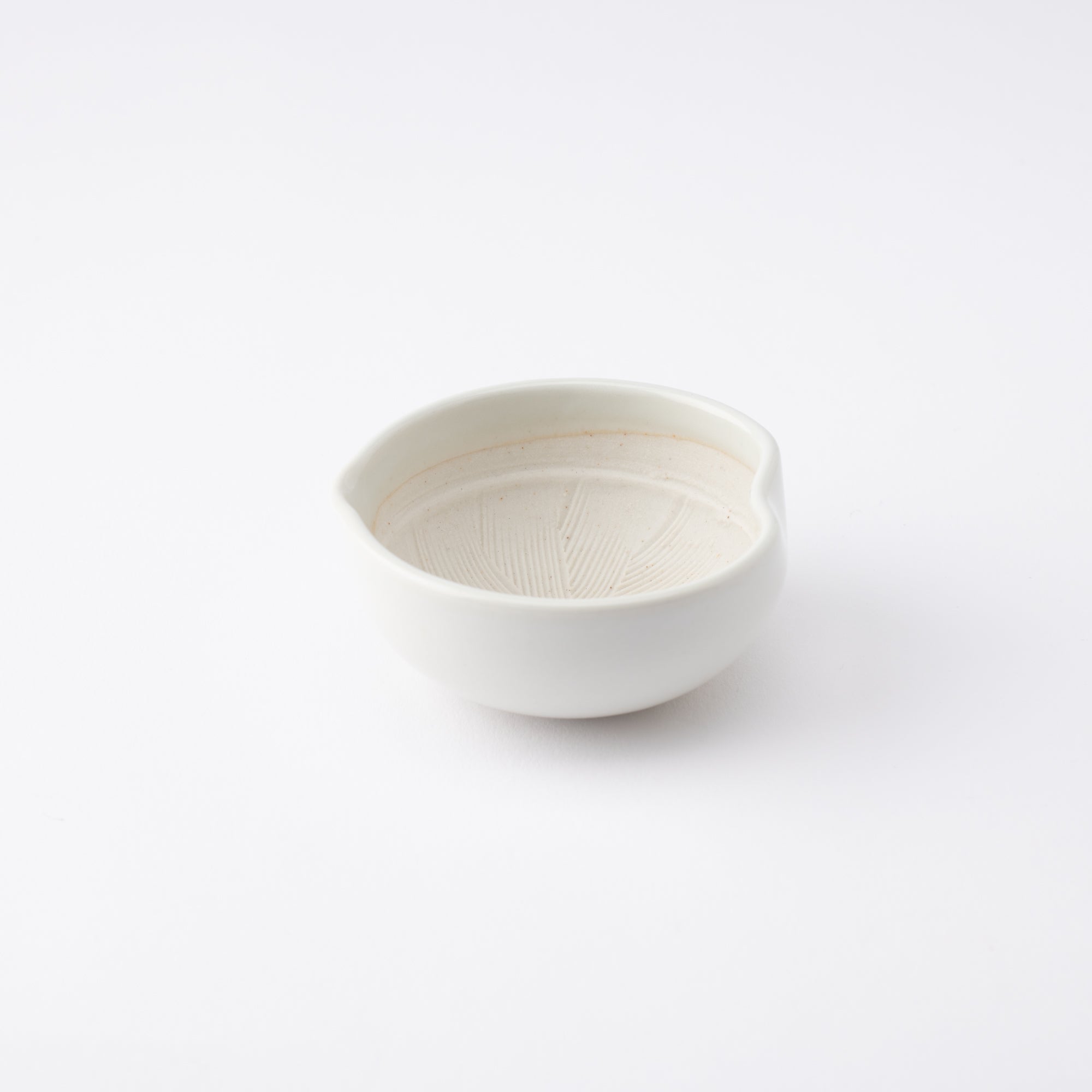 White Petal Mino Ware Small Mortar - MUSUBI KILN - Quality Japanese Tableware and Gift