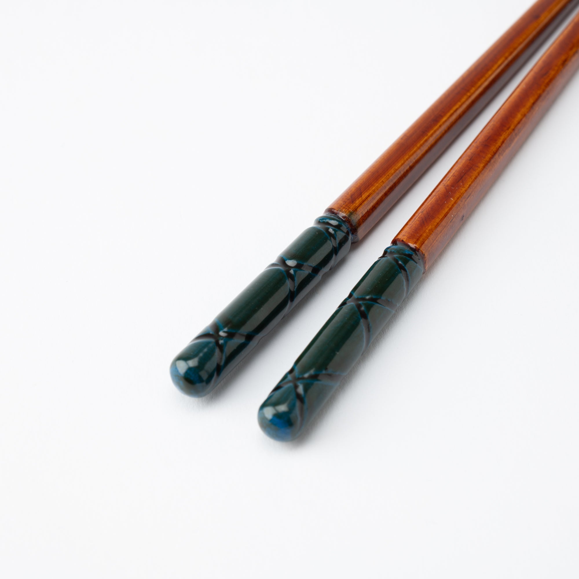 Yamachiku Tortoiseshell Pattern Lacquered Bamboo Chopsticks 23 cm (9.1 in) - MUSUBI KILN - Quality Japanese Tableware and Gift