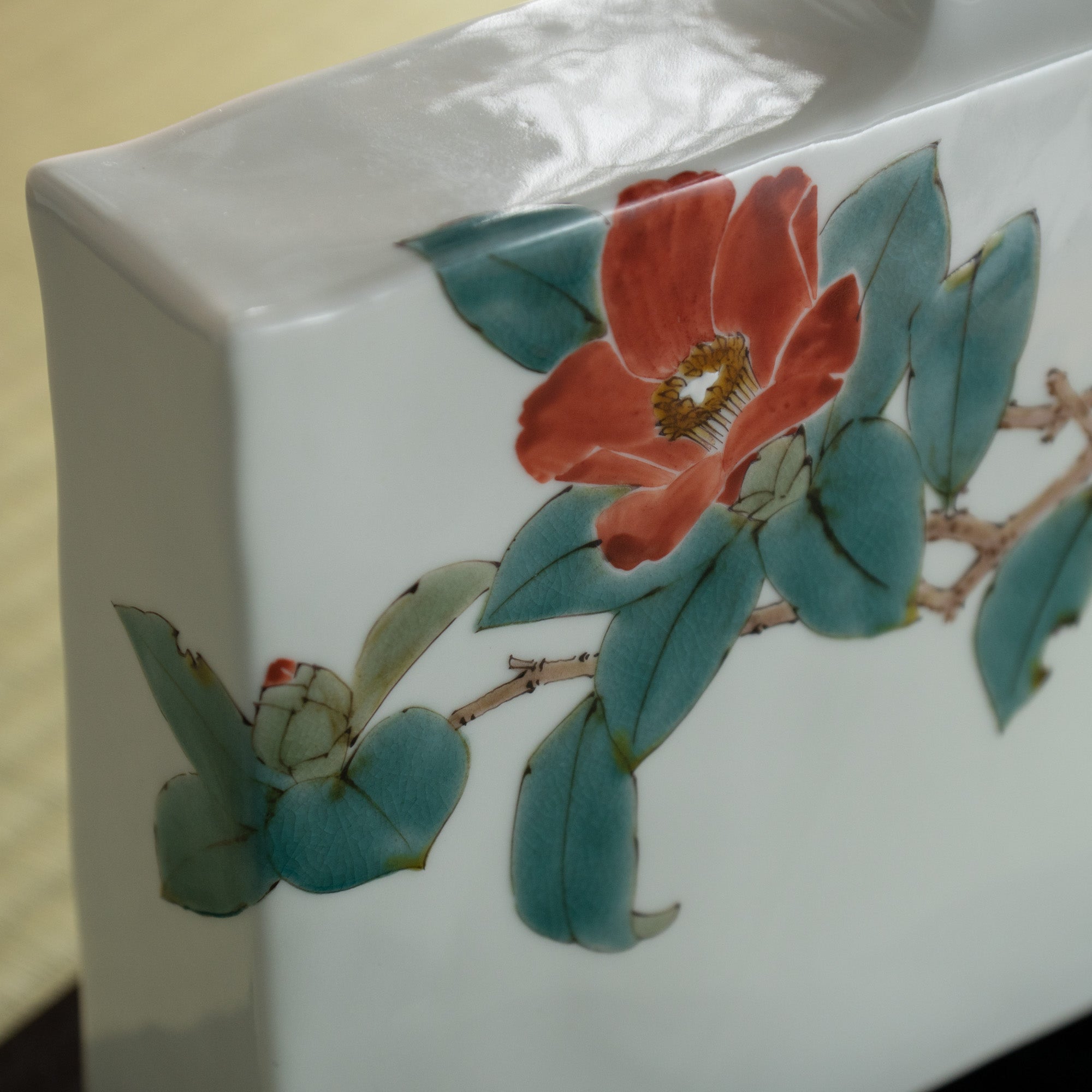 Yamada Yoshiaki Camellia and Redstart Bird Japanese Flower Vase - MUSUBI KILN - Quality Japanese Tableware and Gift