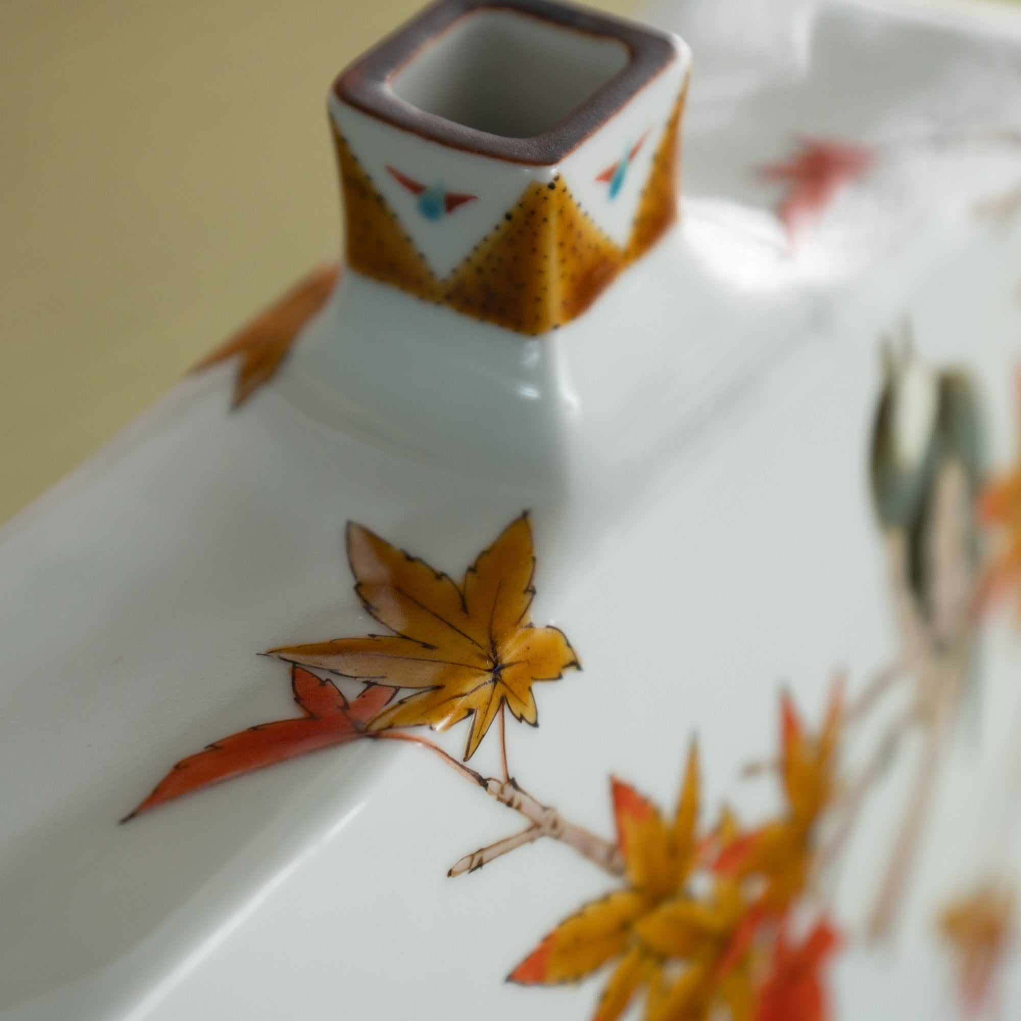 Yamada Yoshiaki Red Leaves and Chickadee Japanese Flower Vase - MUSUBI KILN - Quality Japanese Tableware and Gift