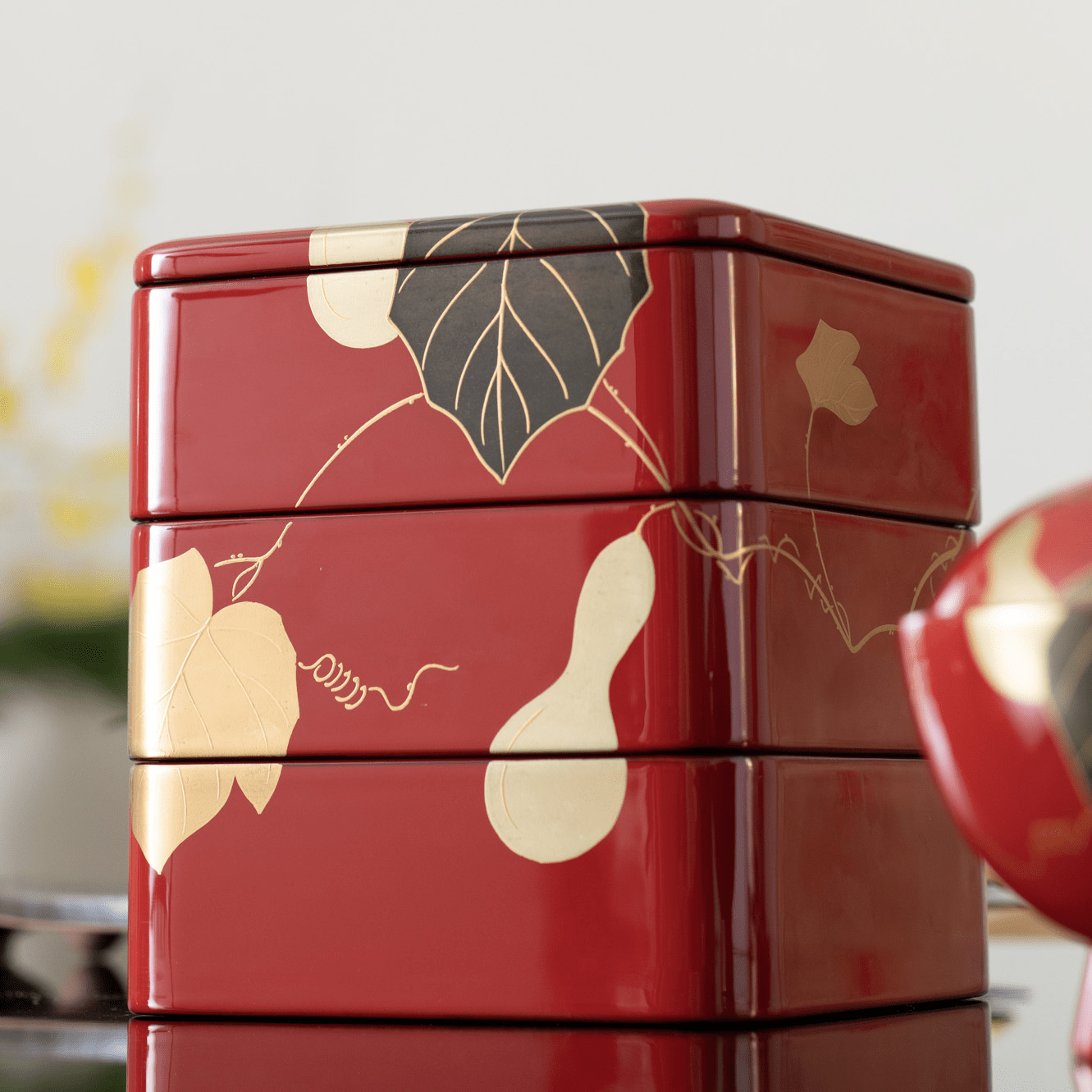 YAMAKYU Golden Gourd Echizen Lacquerware Three Tiers Jubako Bento Box - MUSUBI KILN - Quality Japanese Tableware and Gift