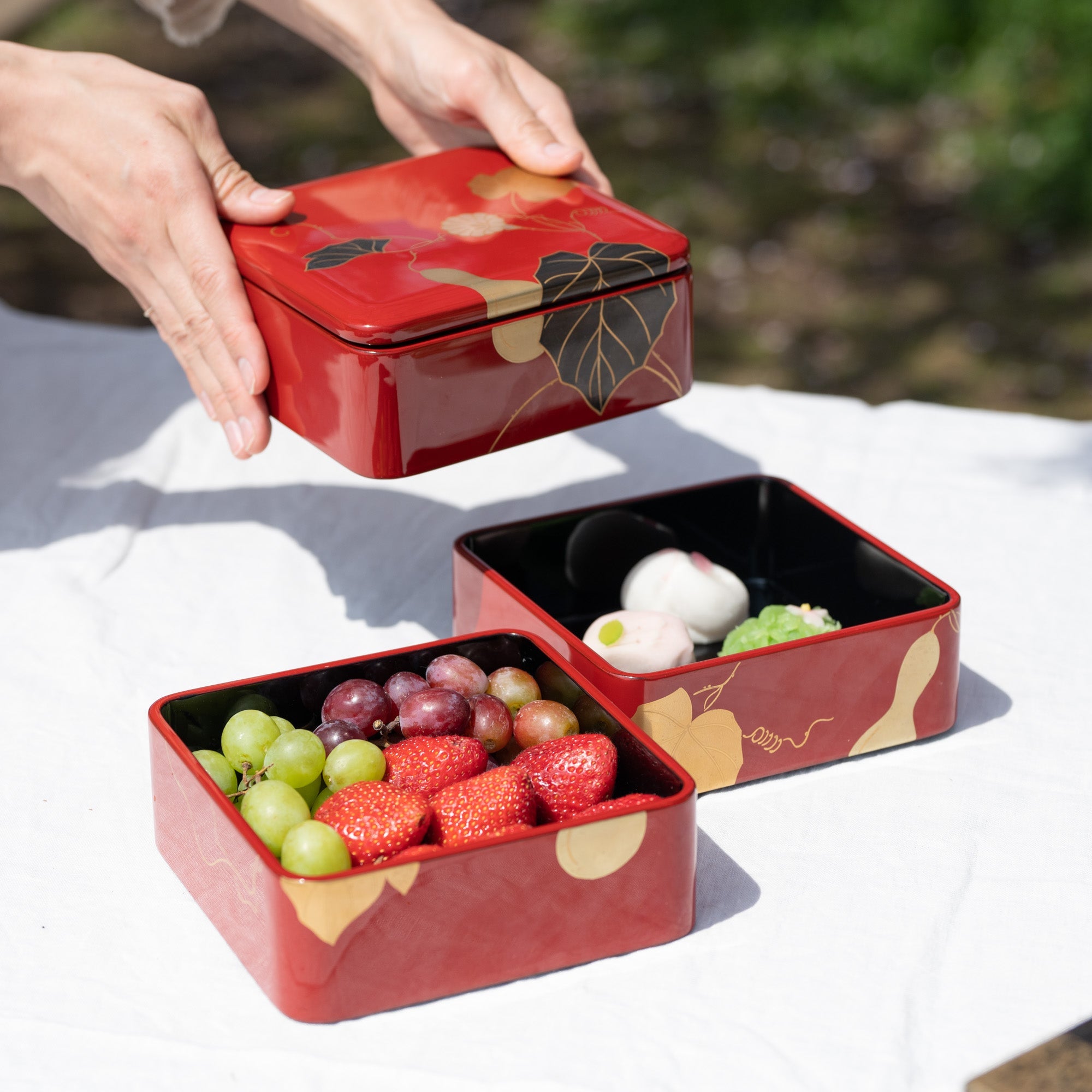 YAMAKYU Golden Gourd Echizen Lacquerware Three Tiers Jubako Bento Box - MUSUBI KILN - Quality Japanese Tableware and Gift