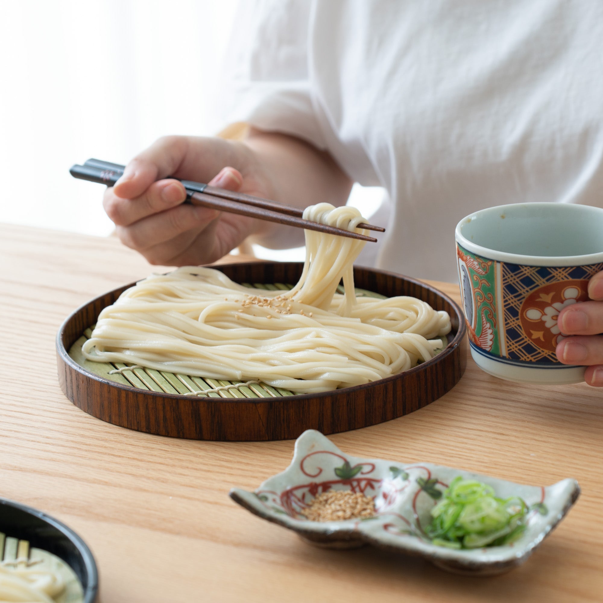 Yamanaka Lacquerware Round Japanese Soba Tray - MUSUBI KILN - Quality Japanese Tableware and Gift