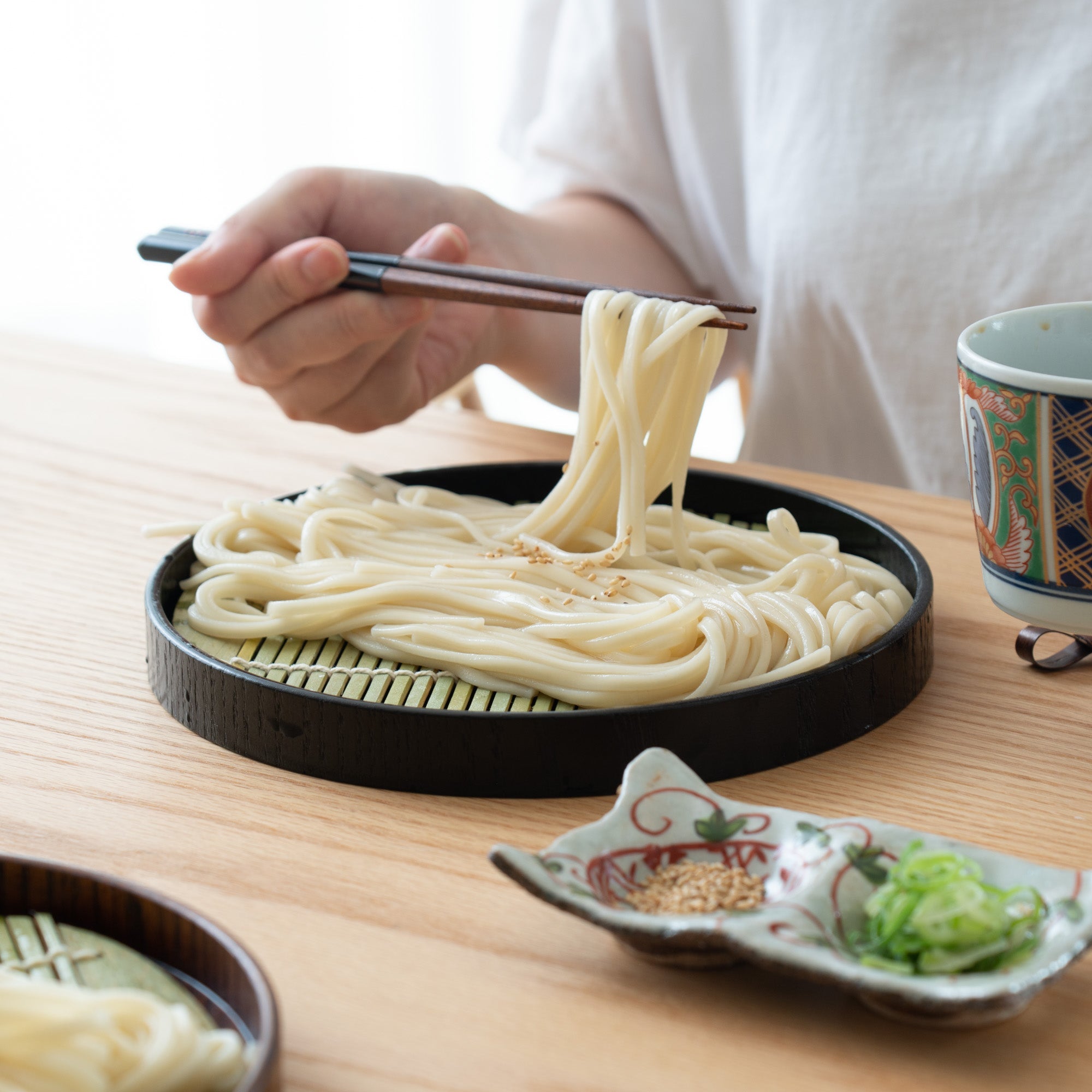 Yamanaka Lacquerware Round Japanese Soba Tray - MUSUBI KILN - Quality Japanese Tableware and Gift