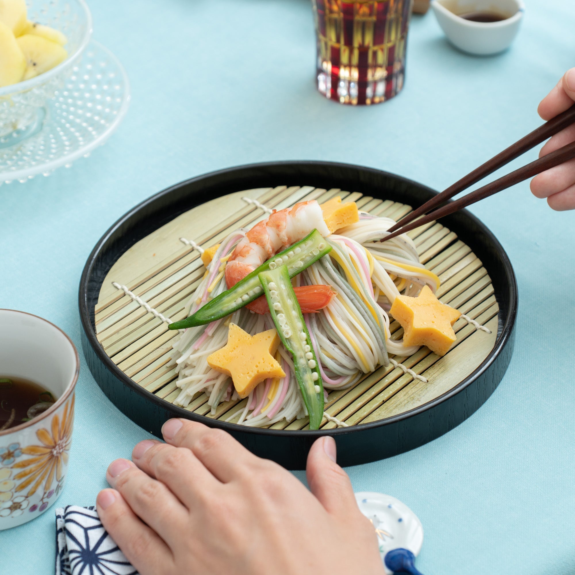 Yamanaka Lacquerware Round Japanese Soba Tray - MUSUBI KILN - Quality Japanese Tableware and Gift