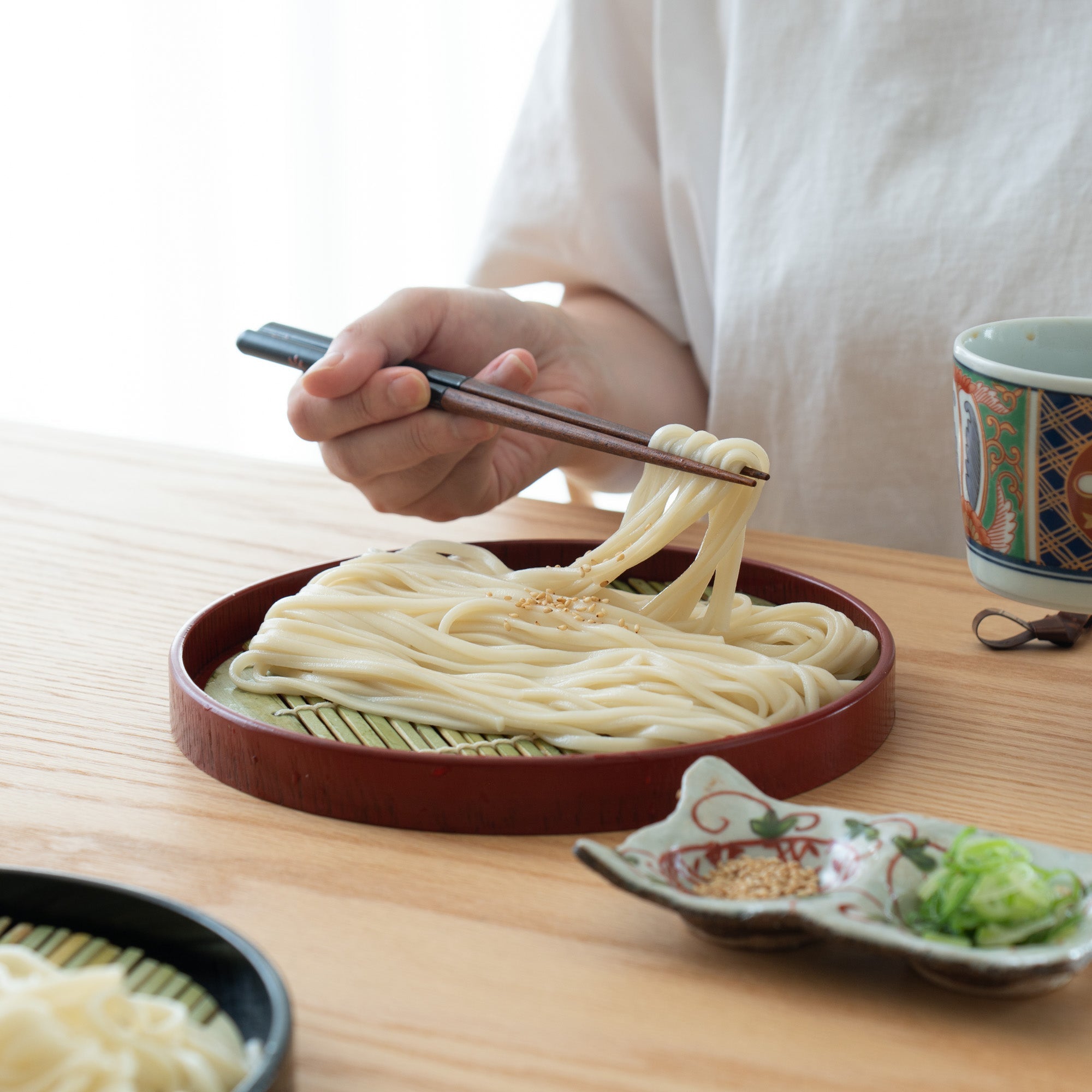 Yamanaka Lacquerware Round Japanese Soba Tray - MUSUBI KILN - Quality Japanese Tableware and Gift