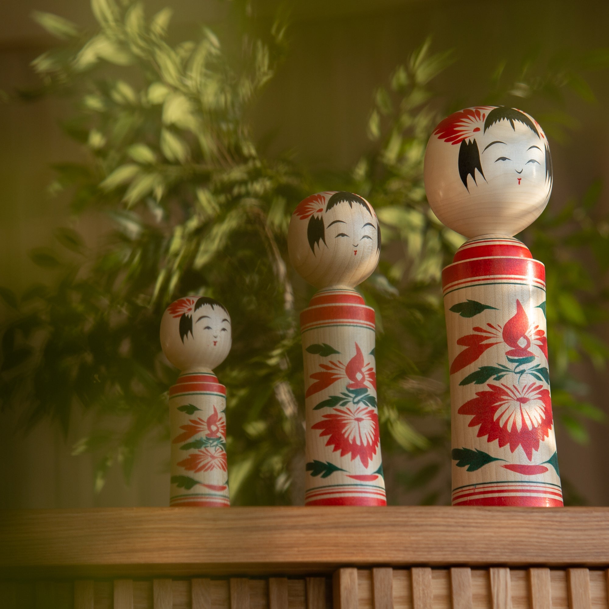 Yasuo Okazaki Naruko Kokeshi Doll M (18cm/7in)　 - MUSUBI KILN - Quality Japanese Tableware and Gift