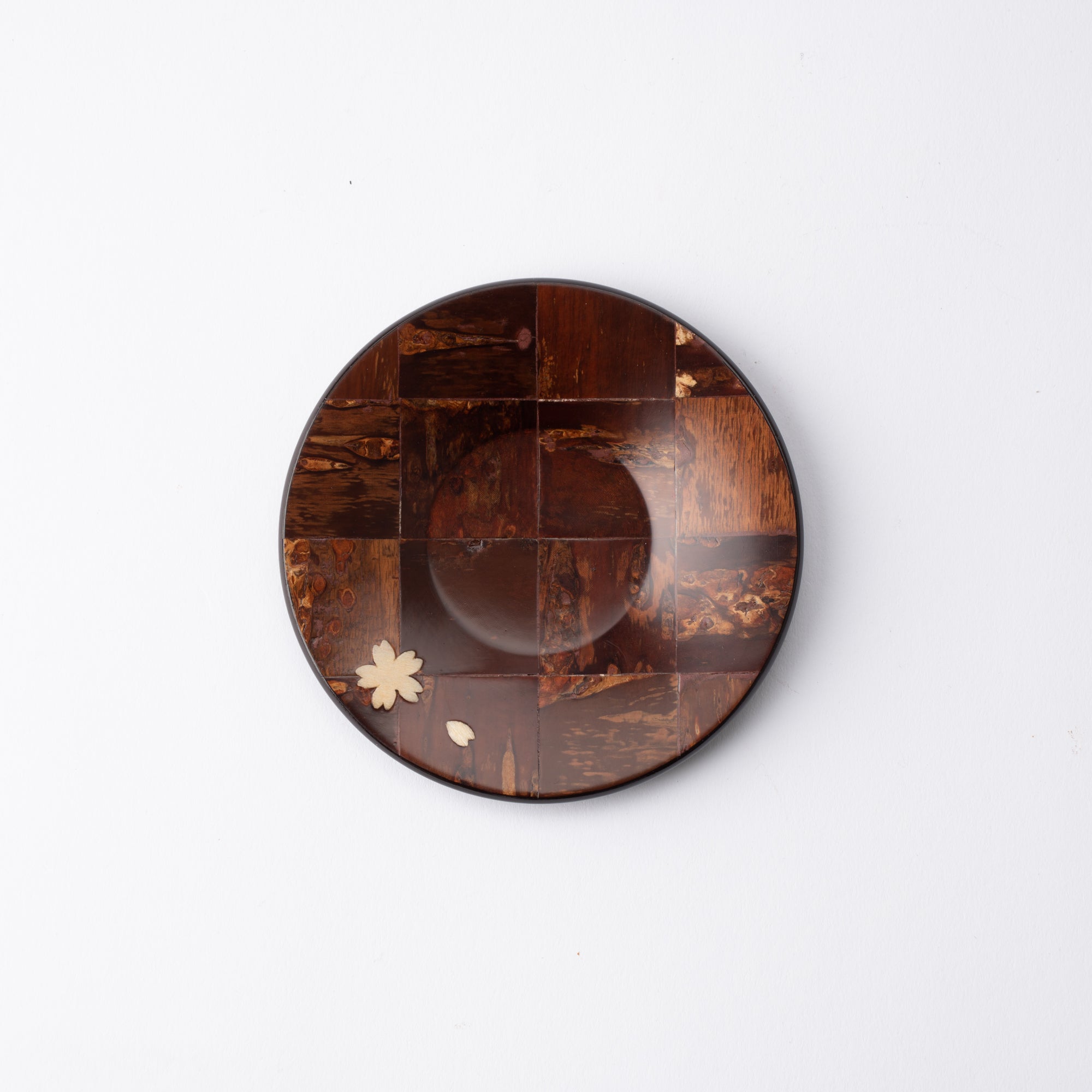 Yatsuyanagi Checkered Pattern Akita Cherry Bark Work Round Coaster - MUSUBI KILN - Quality Japanese Tableware and Gift