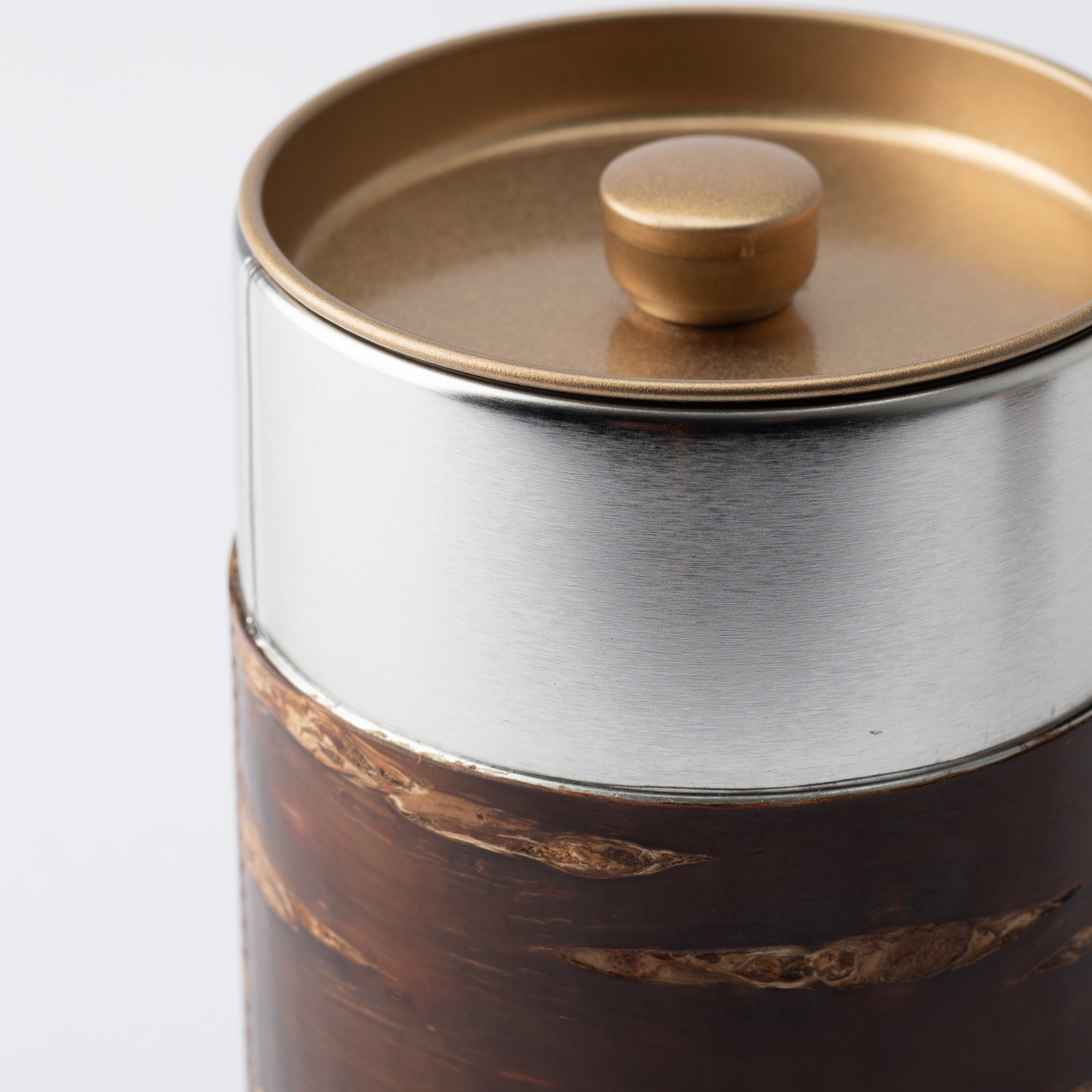 Yatsuyanagi Long Akita Cherry Bark Work Tea Canister - MUSUBI KILN - Quality Japanese Tableware and Gift