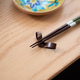 Yatsuyanagi Ribbon Akita Cherry Bark Work Chopstick Rest Set - MUSUBI KILN - Quality Japanese Tableware and Gift