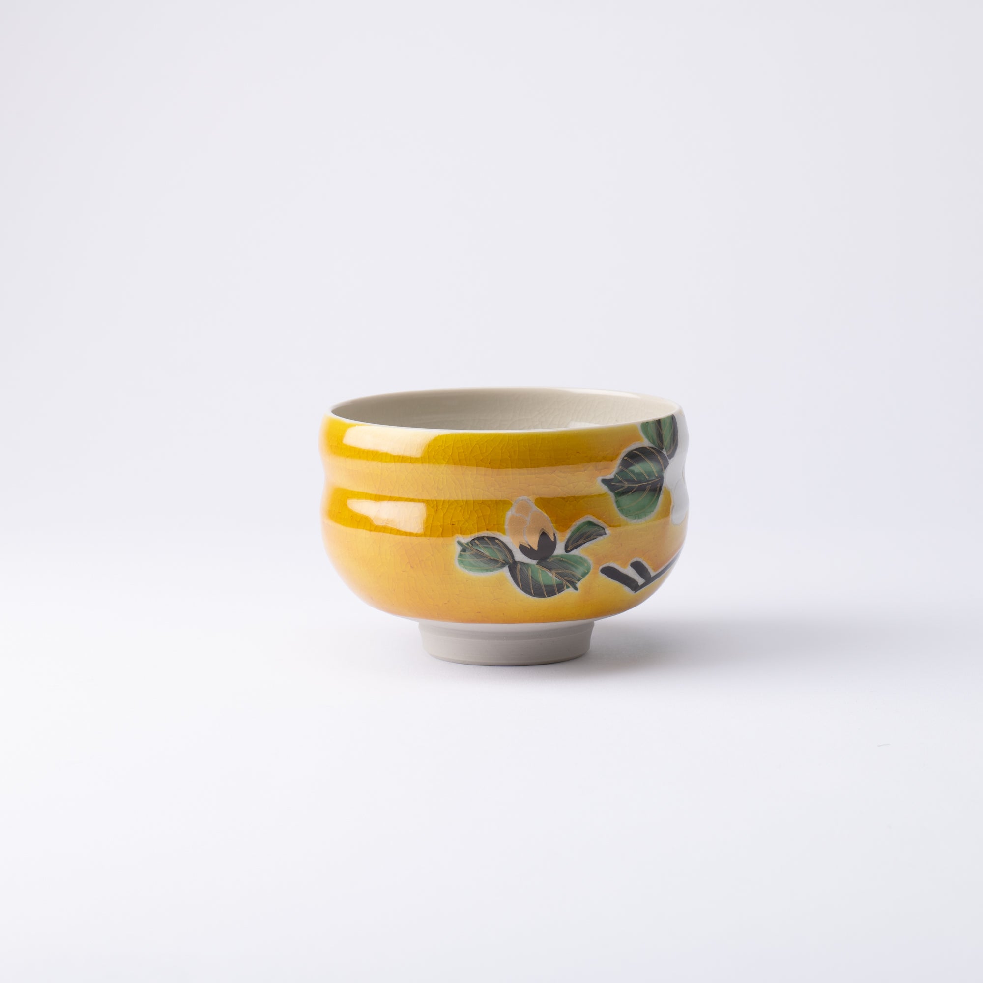 Yoshidaya Camellia Kutani Matcha Bowl Chawan - MUSUBI KILN - Quality Japanese Tableware and Gift