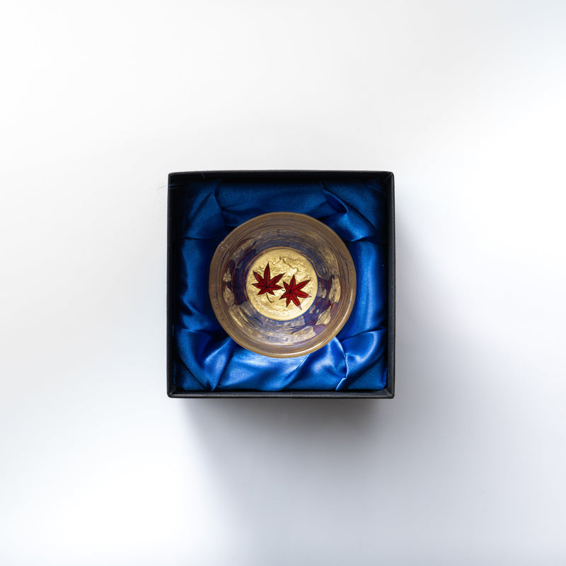 Yoshita Kasho Maple Leaves Maki - e Glass Sake Cup - MUSUBI KILN - Quality Japanese Tableware and Gift