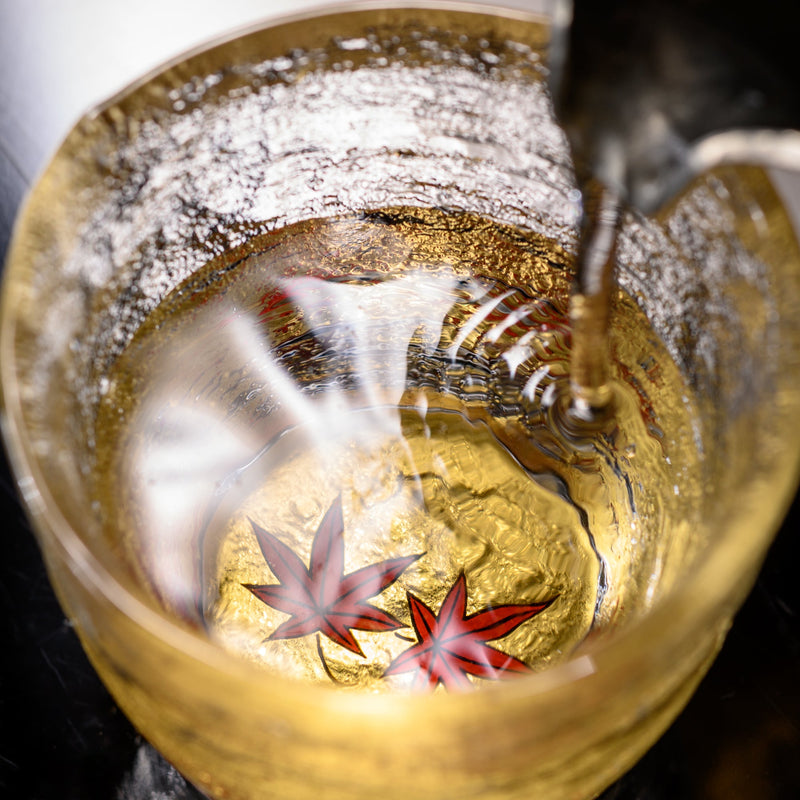 Yoshita Kasho Maple Leaves Maki - e Glass Sake Cup - MUSUBI KILN - Quality Japanese Tableware and Gift