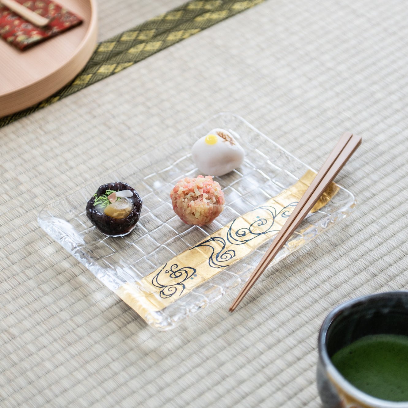 Yoshita Kasho Water Stream Maki - e Glass Rectangle Plate - MUSUBI KILN - Quality Japanese Tableware and Gift