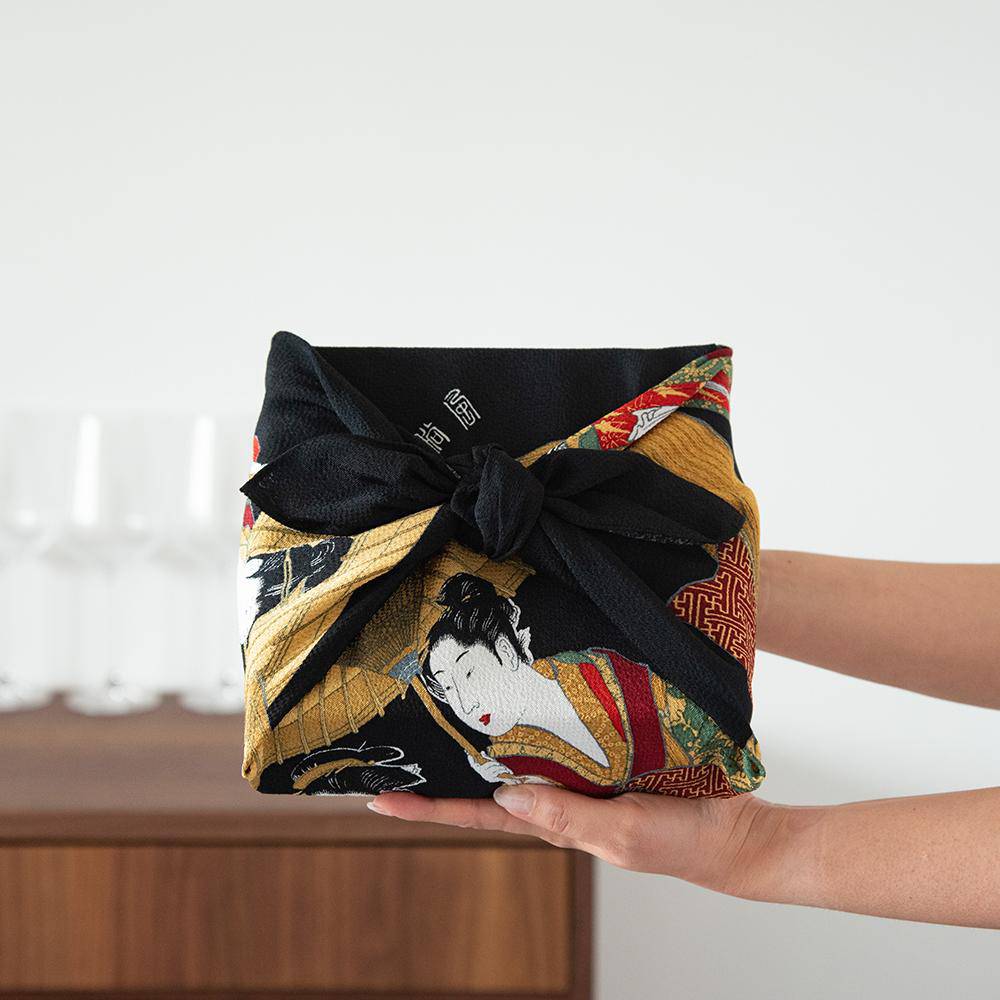 Yugaeri Chirimen Yuzen Furoshiki Wrapping Cloth 27in - MUSUBI KILN - Quality Japanese Tableware and Gift