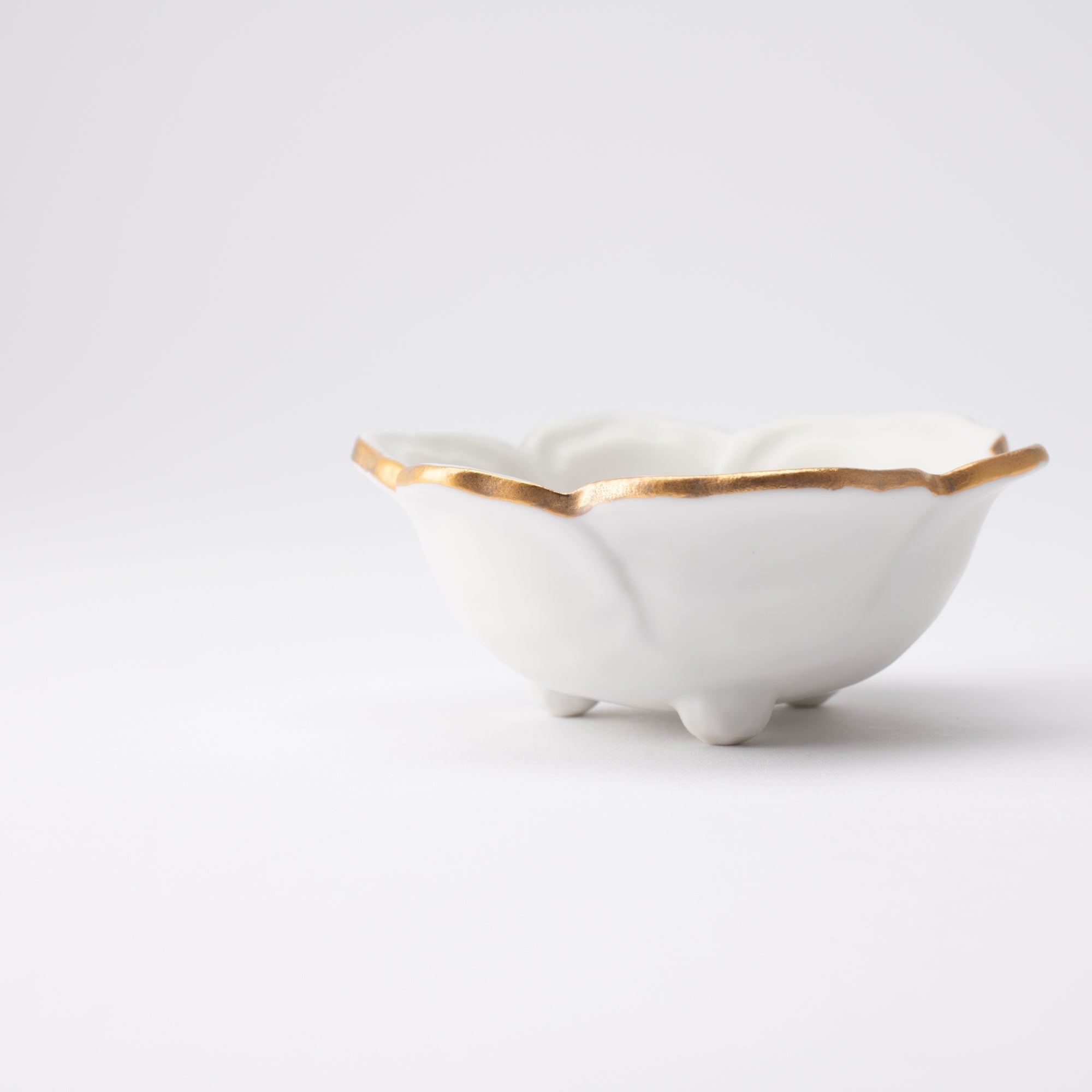 Zuiho Kiln Flower Shaped Small Kobachi Bowl - MUSUBI KILN - Quality Japanese Tableware and Gift