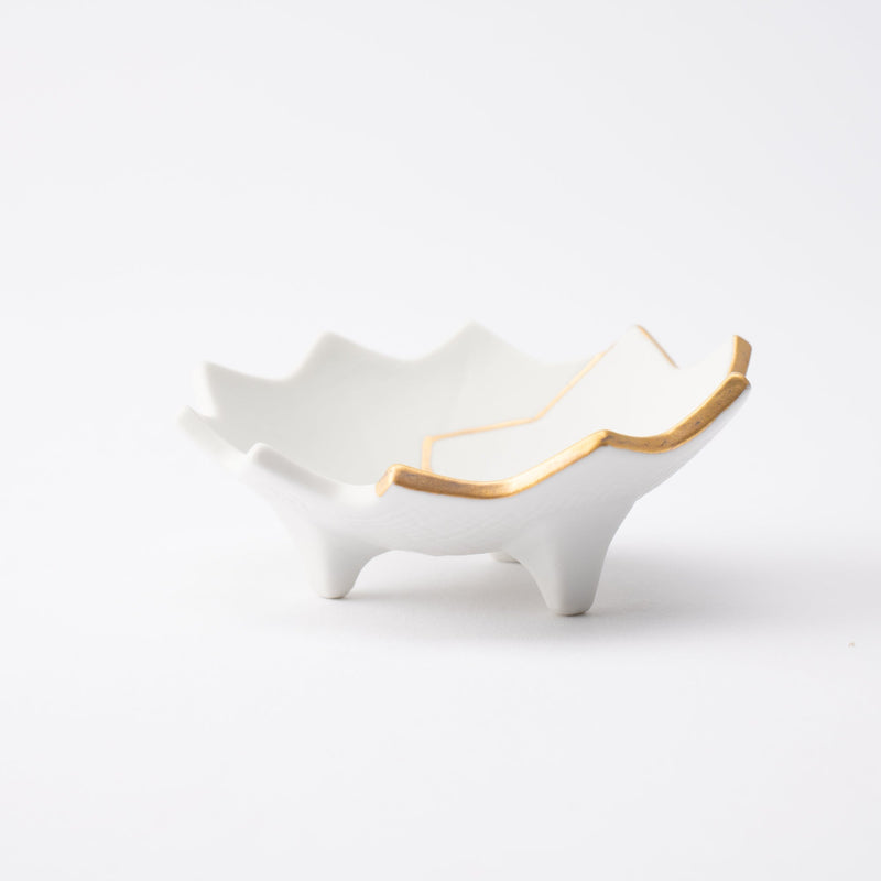 Zuiho Kiln Two Maple Leaves Three - footed Delicacy Small Bowl - MUSUBI KILN - Quality Japanese Tableware and Gift