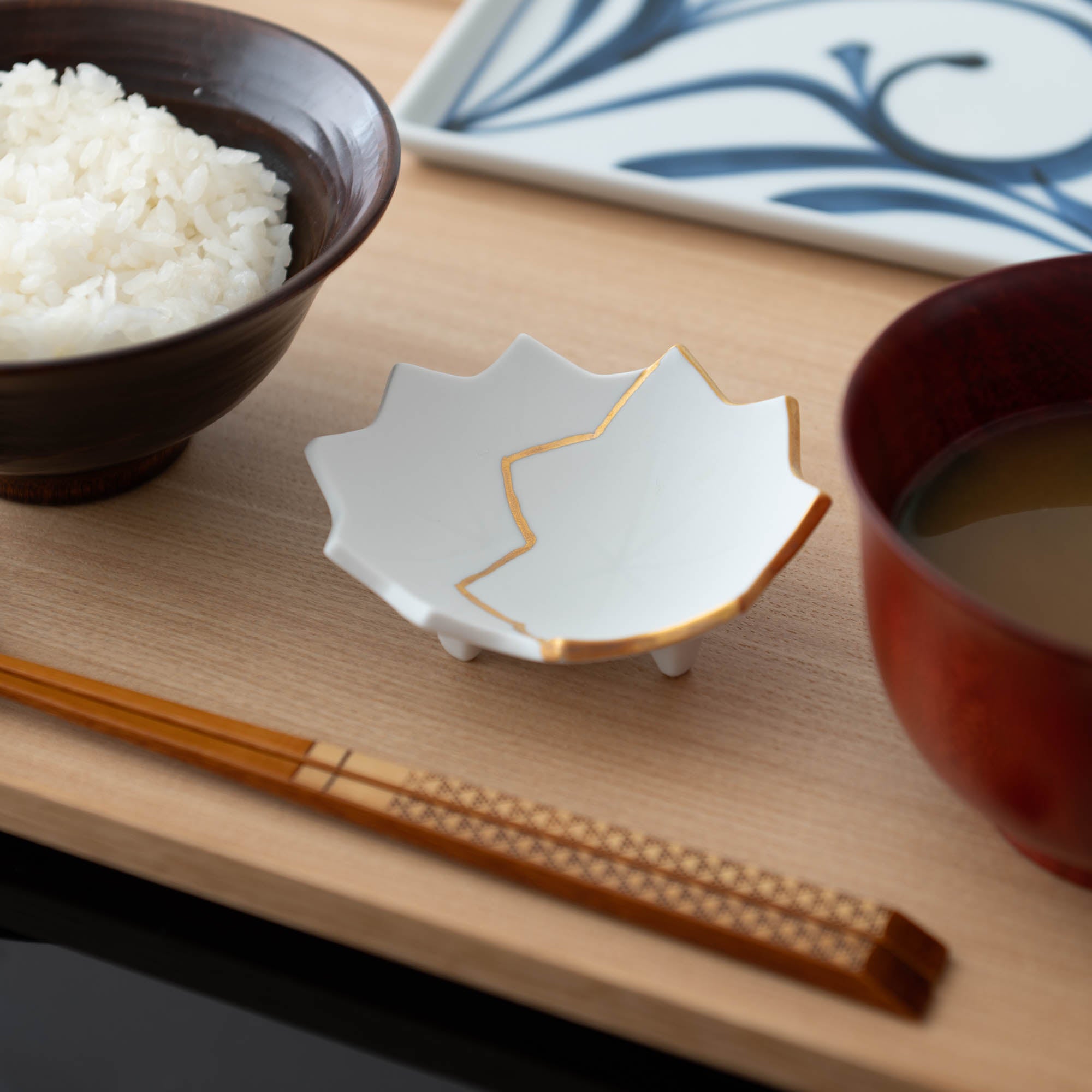 Zuiho Kiln Two Maple Leaves Three - footed Delicacy Small Bowl - MUSUBI KILN - Quality Japanese Tableware and Gift