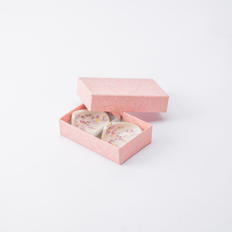 Hozan Kiln Shell-Shaped Weeping Cherry Kyo Ware Chopstick Rest Set