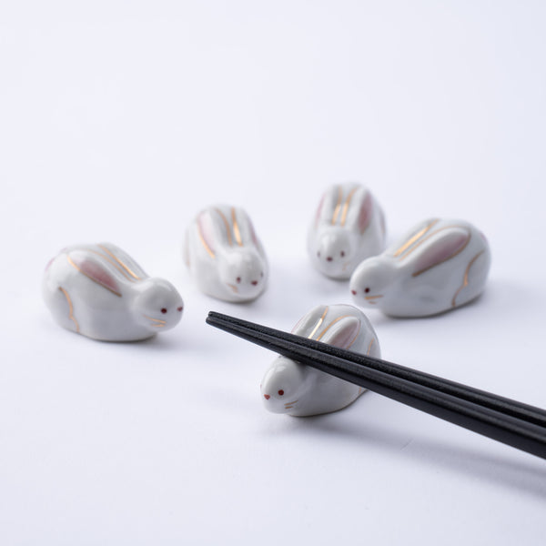 Hozan Kiln Sakura Rabbit Kyo Ware Chopstick Rest Set