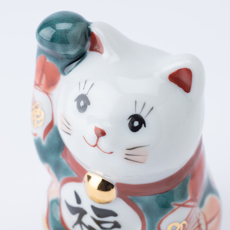 Kokuzou Kiln Glaze Camellia Kutani Lucky Cat