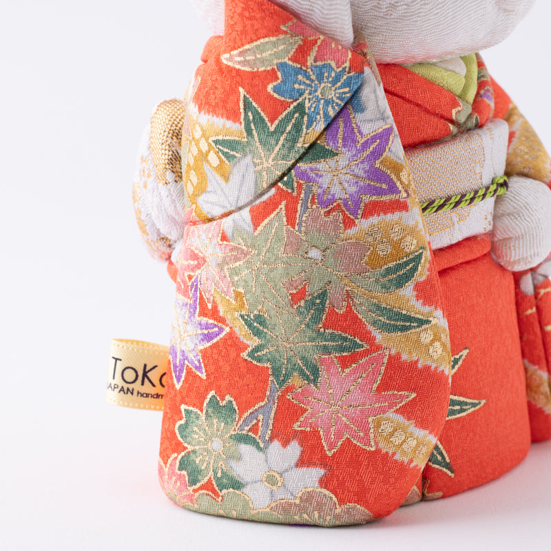 Kakinuma Ningyo Furisode Edo Kimekomi Doll Lucky Cat -Orange