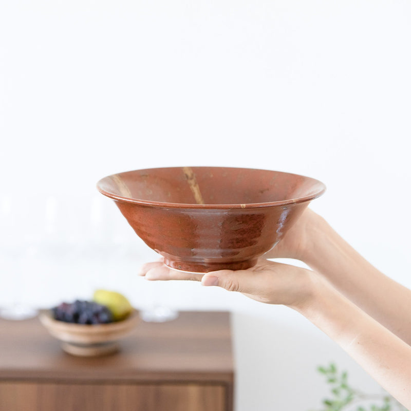 https://musubikiln.com/cdn/shop/products/ayatori-mino-ware-ramen-bowl-m-musubi-kiln-handmade-japanese-tableware-and-japanese-dinnerware-906680_800x.jpg?v=1634641487