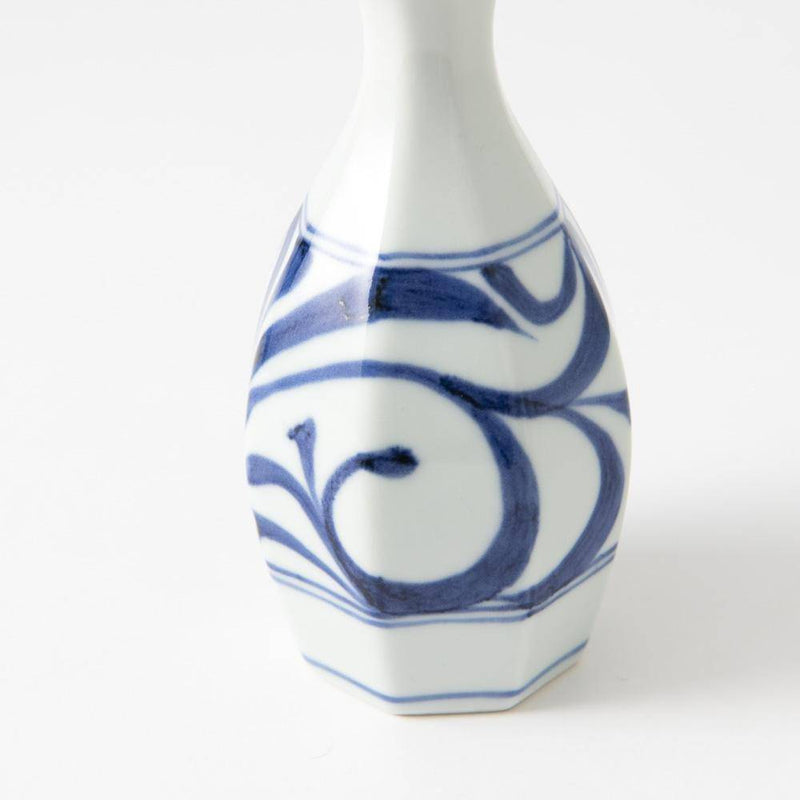 Baizan Kiln Arabesque Tobe Gourd Sake Carafe 6.3in - MUSUBI KILN - Handmade Japanese Tableware and Japanese Dinnerware