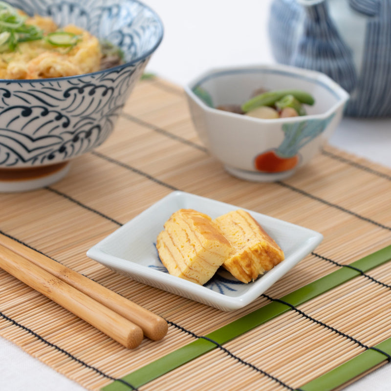 https://musubikiln.com/cdn/shop/products/baizan-kiln-leaf-tobe-sauce-plate-musubi-kiln-handmade-japanese-tableware-and-japanese-dinnerware-360246_800x.jpg?v=1644850796