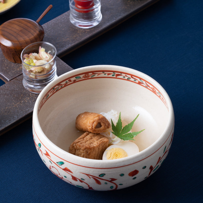 https://musubikiln.com/cdn/shop/products/bitoen-akae-arabesque-pattern-kutani-bowl-musubi-kiln-handmade-japanese-tableware-and-japanese-dinnerware-773294_800x.jpg?v=1699928418