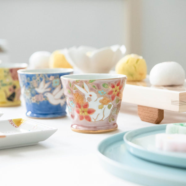 Bizan Kiln White Rabbit Kutani Teacup - MUSUBI KILN - Handmade Japanese Tableware and Japanese Dinnerware