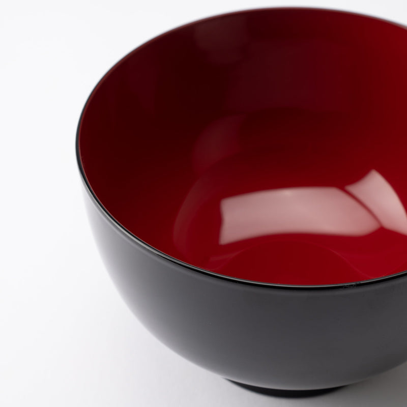 https://musubikiln.com/cdn/shop/products/black-and-red-lacquer-yamanaka-lacquerware-oryoki-bowl-set-musubi-kiln-quality-japanese-tableware-and-gift-552600_800x.jpg?v=1666849543