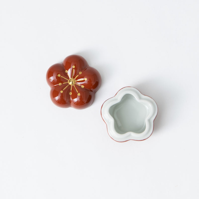 Choemon Plum Blossom Kutani Small Box - MUSUBI KILN - Handmade Japanese Tableware and Japanese Dinnerware