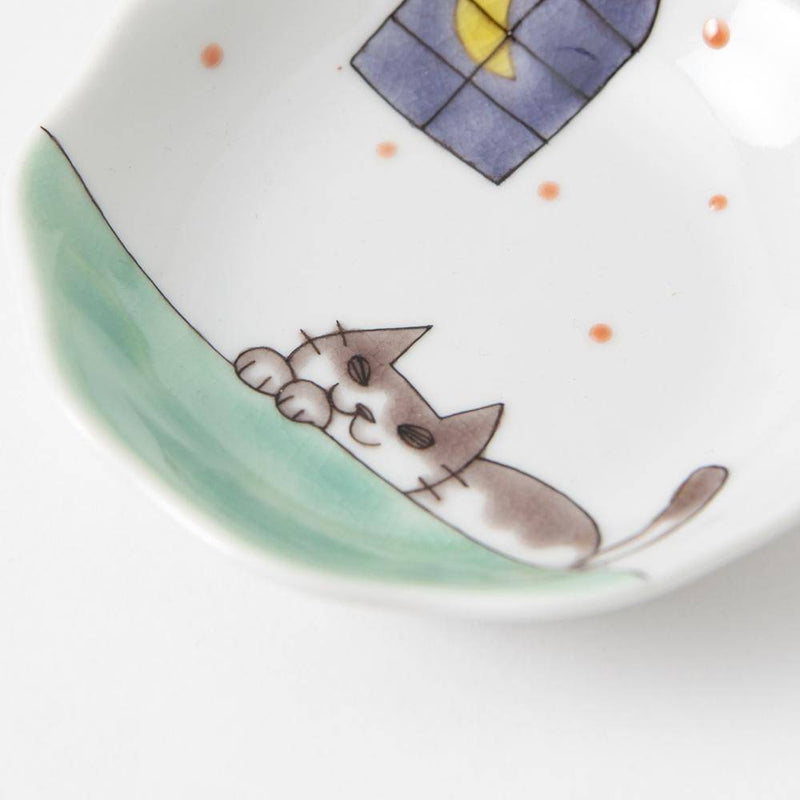 Full of Cats Kutani Sauce Plate - MUSUBI KILN - Handmade Japanese Tableware and Japanese Dinnerware