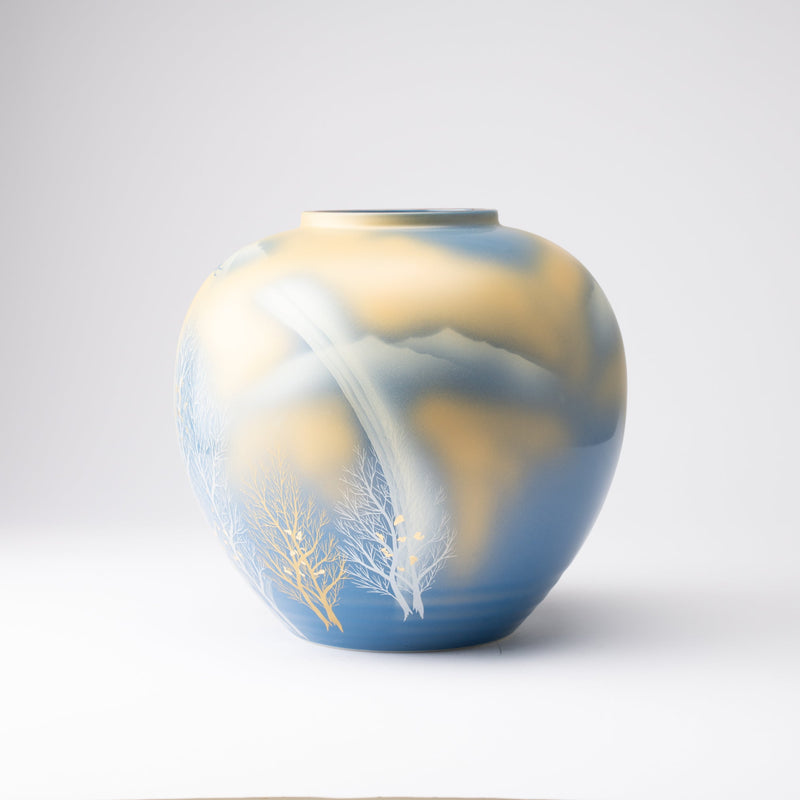 Gold Leaf and Trees Kutani Ware Flower Vase | MUSUBI KILN 