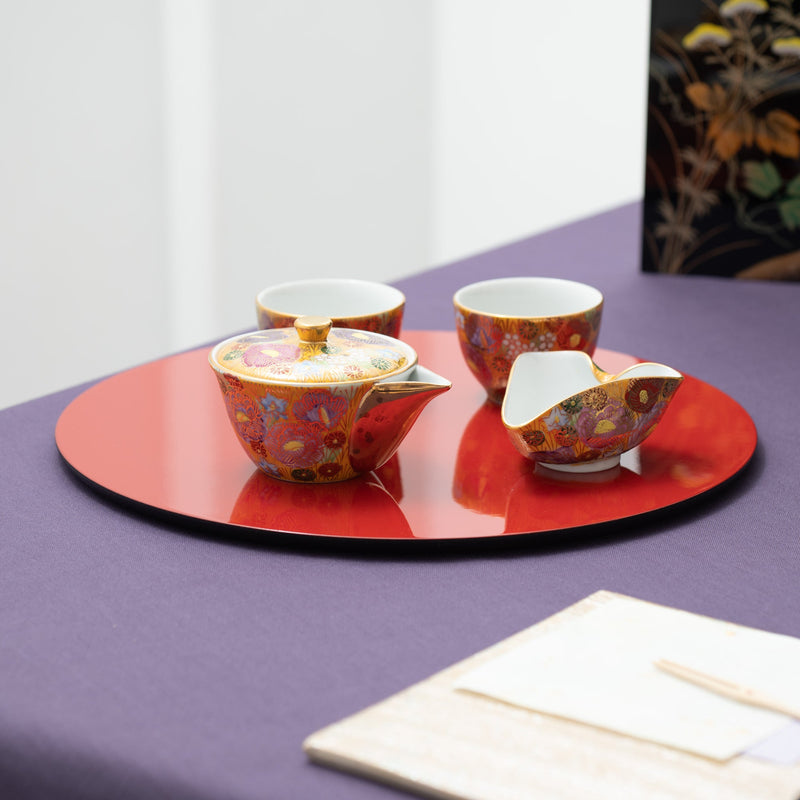 https://musubikiln.com/cdn/shop/products/hanazume-kutani-houhin-japanese-teapot-set-with-2-teacups-musubi-kiln-quality-japanese-tableware-and-gift-352314_800x.jpg?v=1665665872